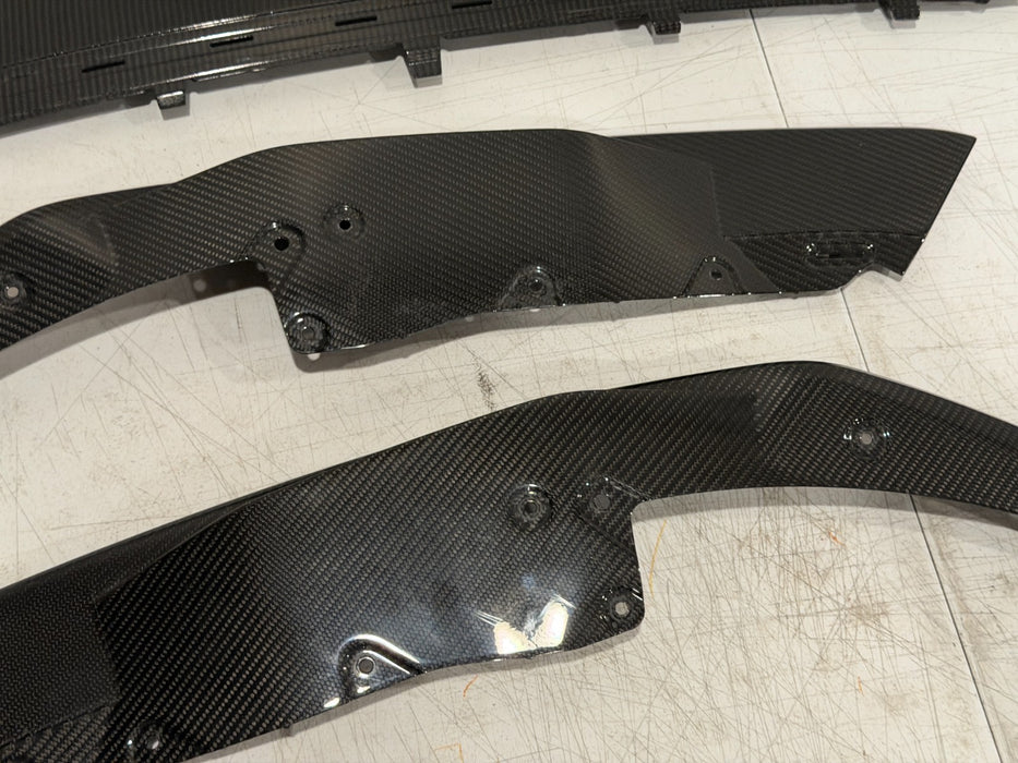 2020 2021 2022 2023 AUDI R8 CARBON FIBER FRONT BUMPER SPLITTER LIP OEM GENUINE