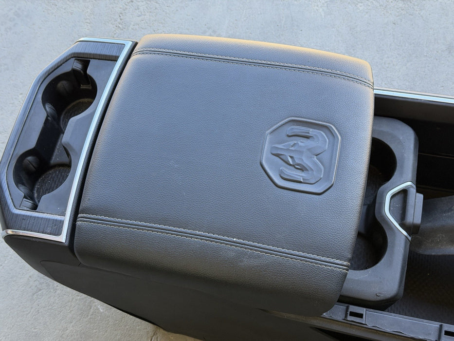 2024 RAM 3500 LARAMIE CENTER CONSOLE BLACK LEATHER *DAMAGE*