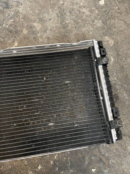 2017 AUDI R8 V10 FRONT RIGHT RADIATOR A/C CONDENSER 4S0816411 4S0121252B ~BENT~