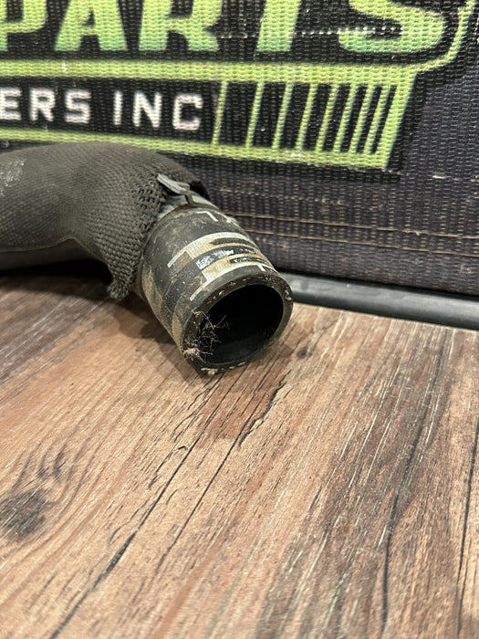 2017-18 AUDI R8 RADIATOR LEFT COOLANT HOSE OEM 4S0 121 059 E