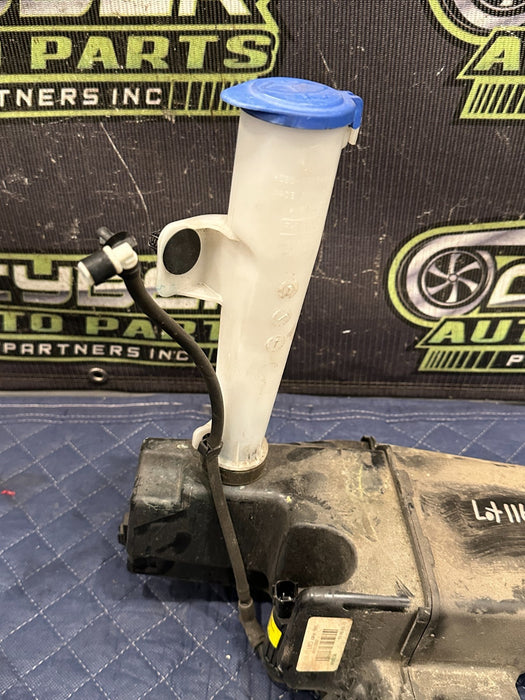2017-2019 FORD F250 F350 WINDSHIELD WASHER RESERVOIR TANK OEM