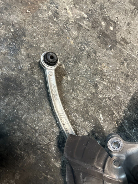 2020 BMW M4 HERITAGE EDITION F82 OEM FRONT RIGHT SPINDLE KNUCKLE SUSPENSION