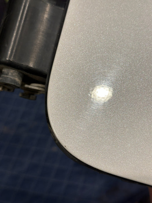 2017-22 FORD F450 DUALLY SUPERDUTY FUEL GAS DOOR LID ASSEMBLY (UG) OEM *READ