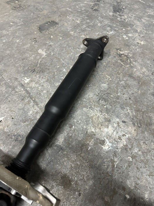 2011 BMW 550i F10 5 SERIES XDRIVE DRIVESHAFT 7589684-09