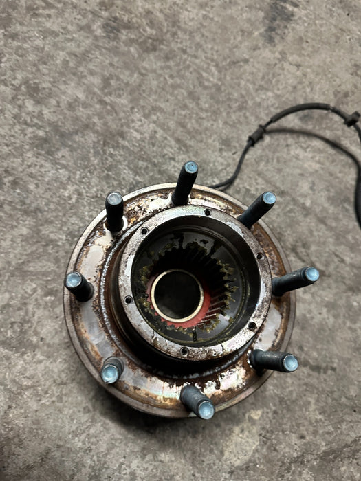 2022 FORD F250 F350 FRONT PASSENGER RIGHT AUTO LOCK WHEEL HUB ASSEMBLY 40K OEM