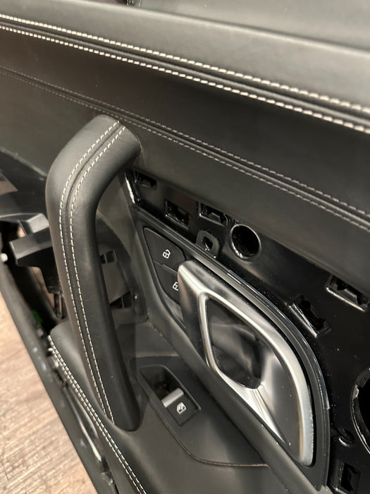 2017 AUDI R8 SPYDER PLUS RIGHT PASSENGER DOOR PANEL TRIMS OEM 4S7 867 106