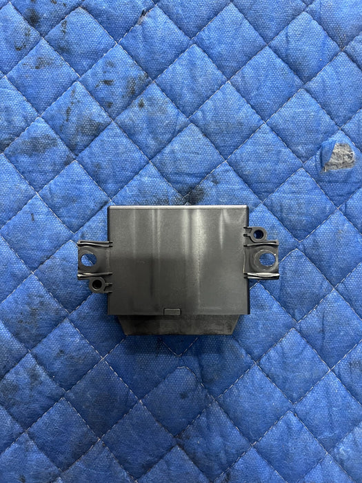 2012 AUDI R8 V8 OEM PARKING ASSIST DISTANCE SENSOR CONTROL MODULE 8P0919475