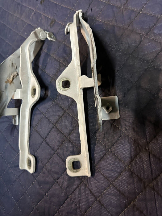 2016 FORD MUSTANG SHELBY GT350 LEFT RIGHT HOOD HINGE HINGES PAIR OEM FR3V16801AC