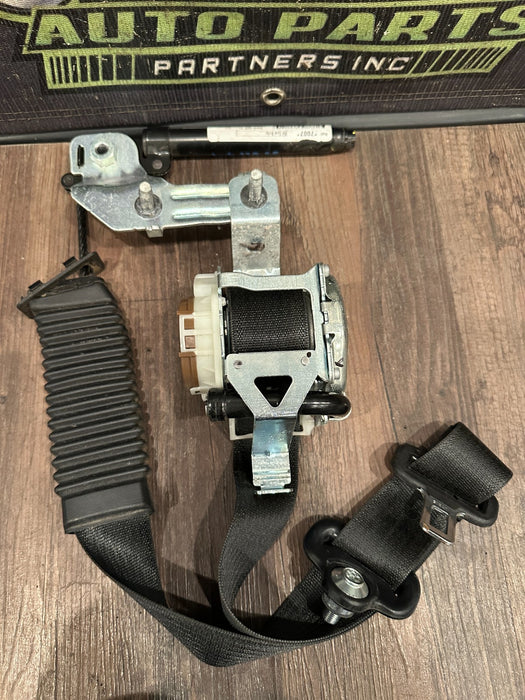 2017-2019 FORD F250 F350 F450 FRONT RIGHT SEATBELT OEM
