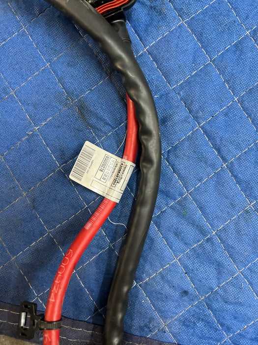 2015 MERCEDES C63S AMG LHD BATTERY CABLE CONNECTOR A2055451400 205 545 14 00