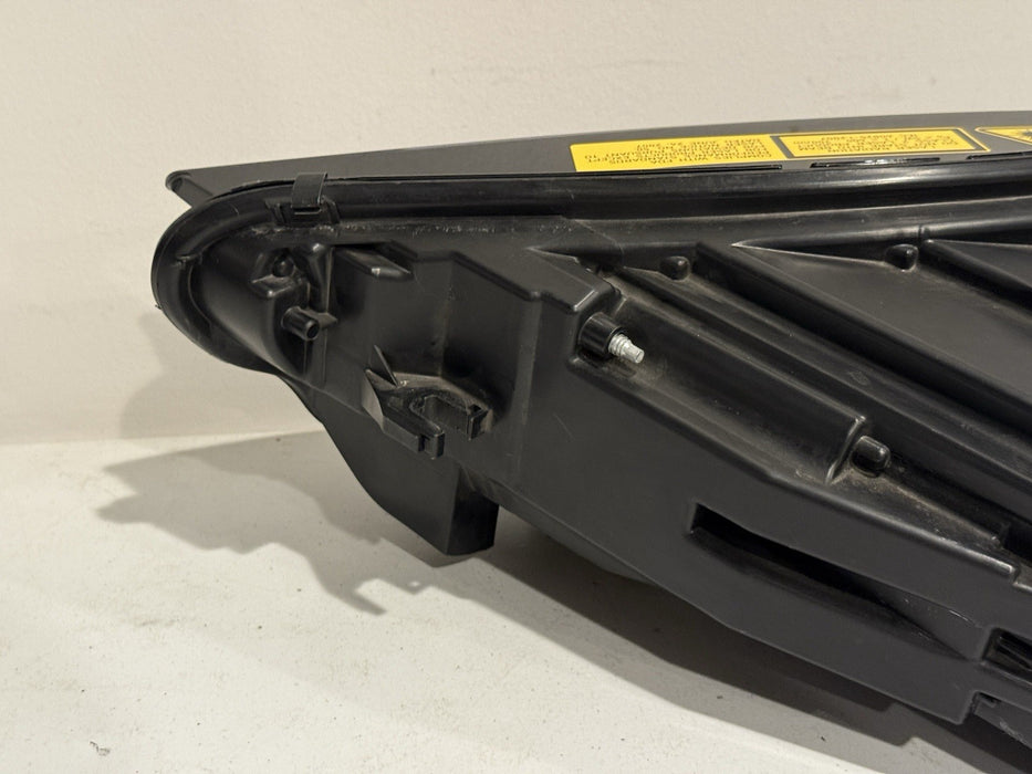 2017 2018 AUDI R8 LED LASER LEFT RIGHT HEADLIGHT PAIR OEM *MINT*