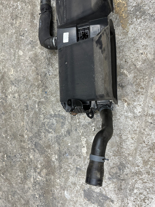 2014 AUDI R8 FRONT CENTER RADIATOR 420 121 254 B 420121254B