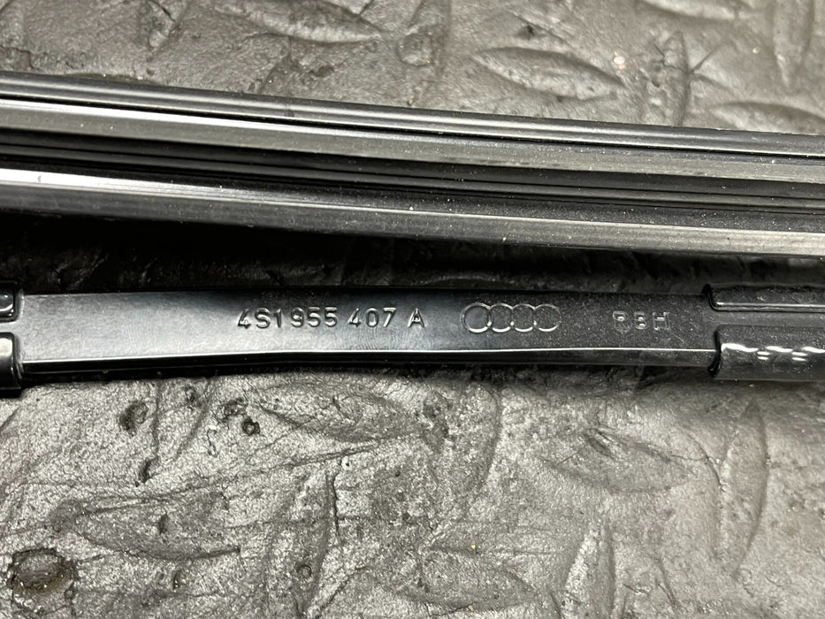 2017 AUDI R8 WINSHEILD WIPERS OEM 2018