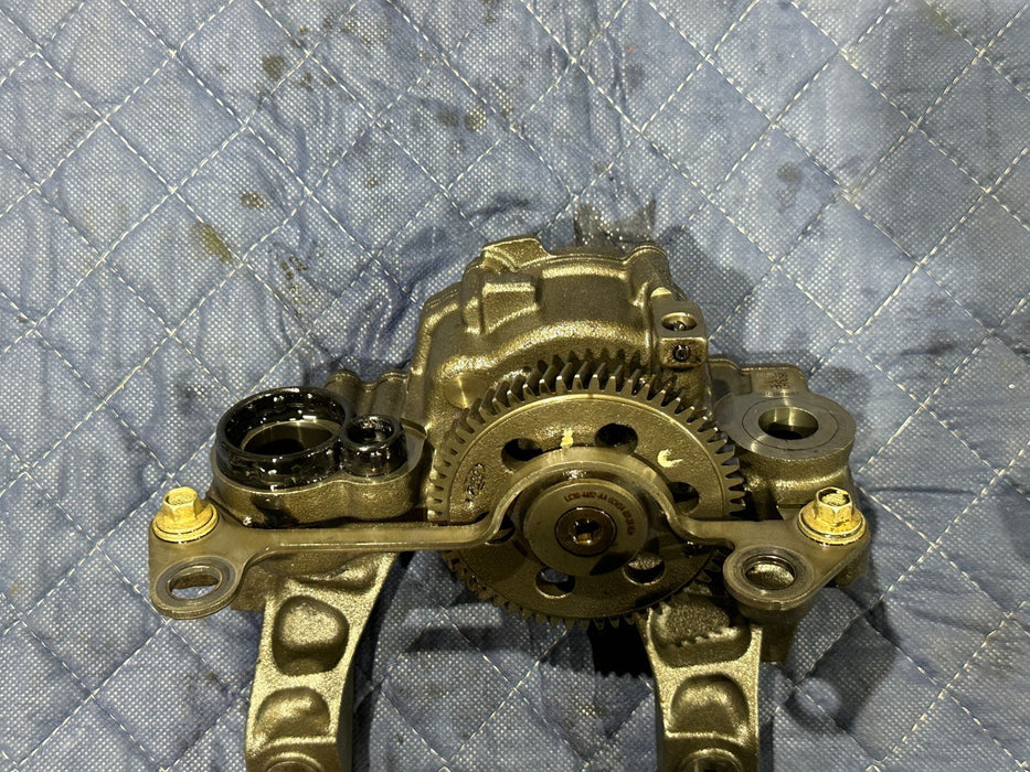2020 FORD F250 F350 6.7L OIL PUMP OEM LC3Q6621BB