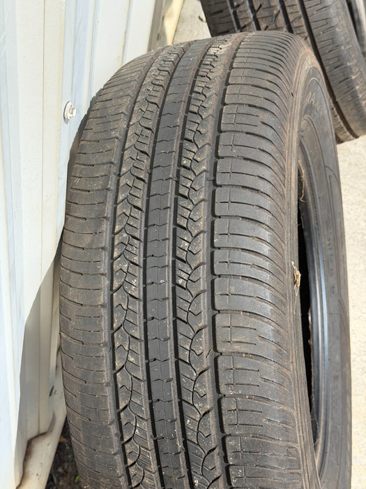 (1) GOODYEAR ASSURANCE CS P265/65R18 112T