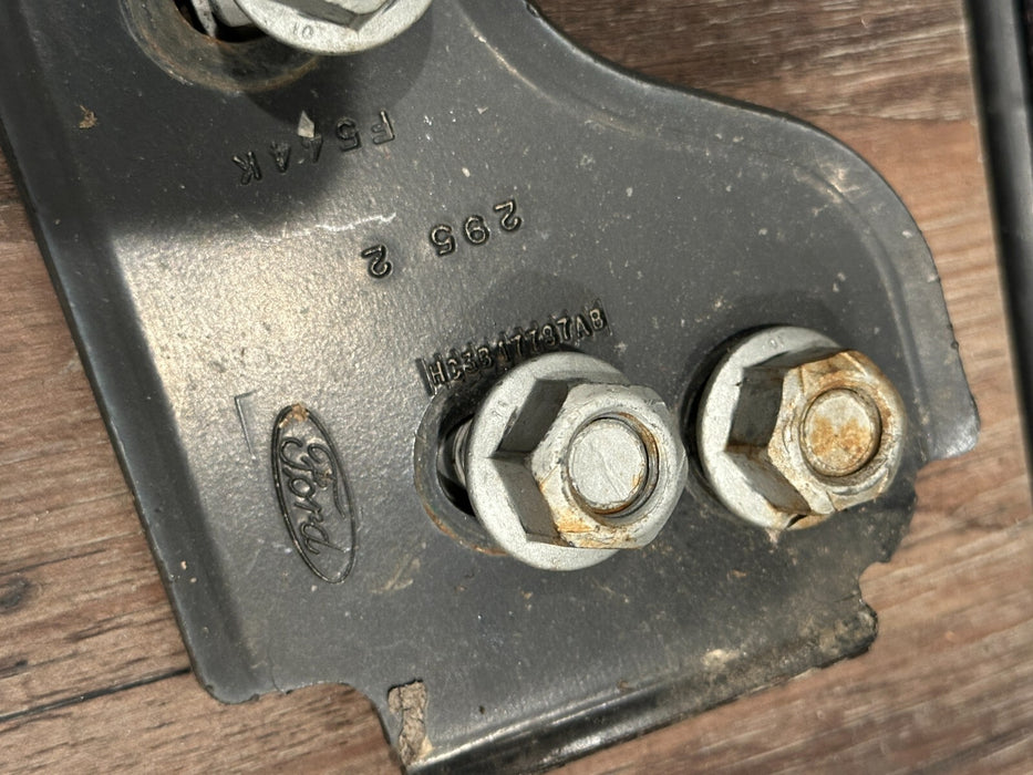 2017-19 FORD F250 F350 REAR BUMPER LEFT RIGHT BRACKETS OEM HC3B17787AB HC3B17787