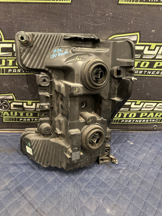 2017-2019 FORD F250 F350 RIGHT HALOGEN HEADLIGHT (NO BULBS) OEM *READ