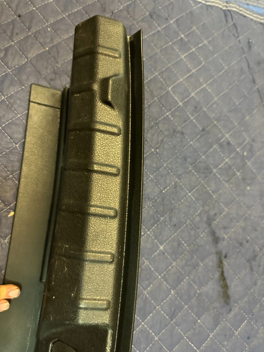 2020 BMW M4 F82 OEM REAR TRUNK TAILGATE SILL SCUFF PLATE TRIM COVER 5147 7284138