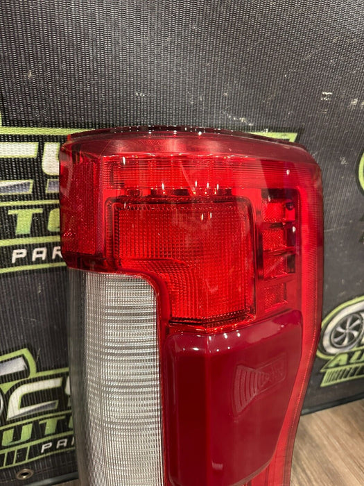 2017 2018 2019 FORD F250 F350 F450 PLATINUM LED TAIL LIGHTS LEFT RIGHT OEM