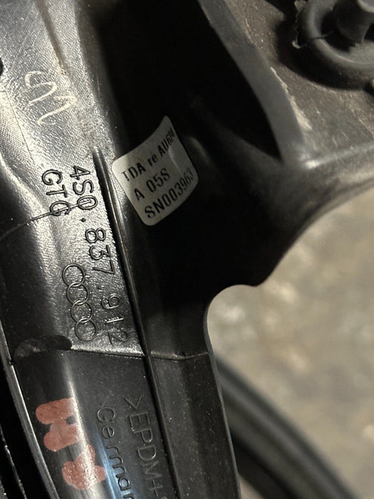 2018 AUDI R8 SPYDER RIGHT PASSENGER DOOR SEAL 4S0837912A 4S0 837 912 A