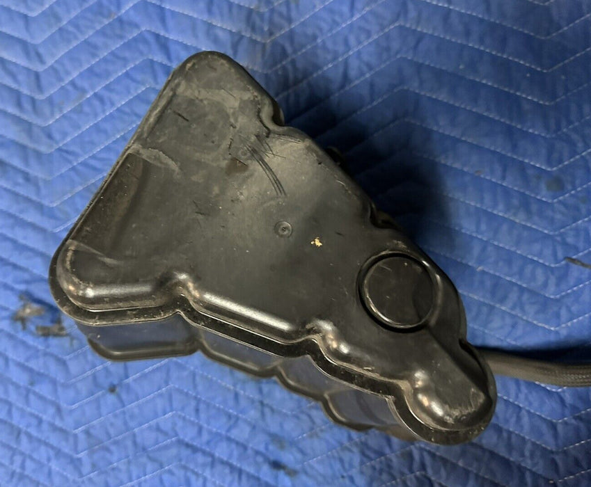 2017 AUDI R8 LAMBORGHINI HURACAN V10 FUEL VAPOR CANISTER 4S0 201 797 B 4S0201797