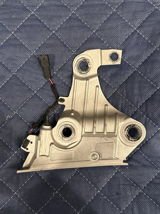 2014 AUDI R8 SPYDER LEFT RIGHT CONVERTIBLE TOP LATCH MOUNT PLATE 427 871 443 A