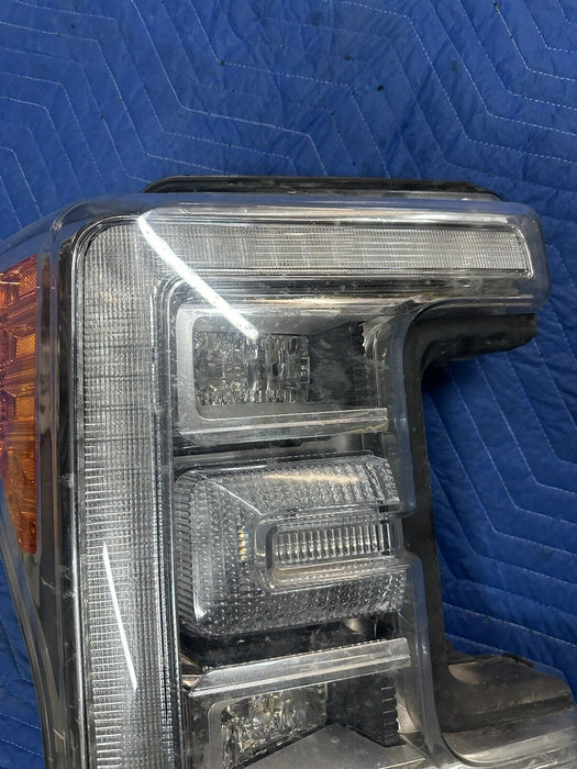 2017-2019 FORD F350 F450 DRIVER LEFT LED HEADLIGHT OEM (READ) BROKEN TABS/SCUFFS