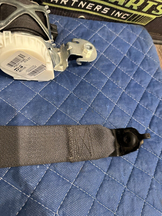 2017 RAM 3500 LARAMIE FRONT DRIVER LEFT SEAT BELT RETRACTOR BLACK OEM