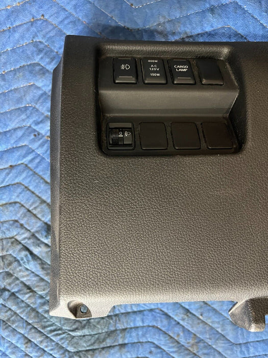 2016 2019 NISSAN TITAN XD LOWER DASH KNEE PANEL TRIM W/UNDER STEERING WHEEL TRIM