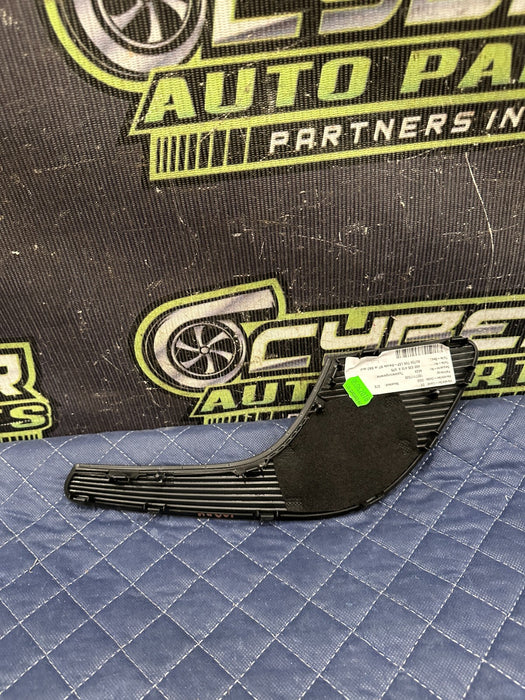 2018 AUDI R8 SPYDER RIGHT PASSENGER DOOR SPEAKER GRILLE 4S0 035 410 A 4S0035410