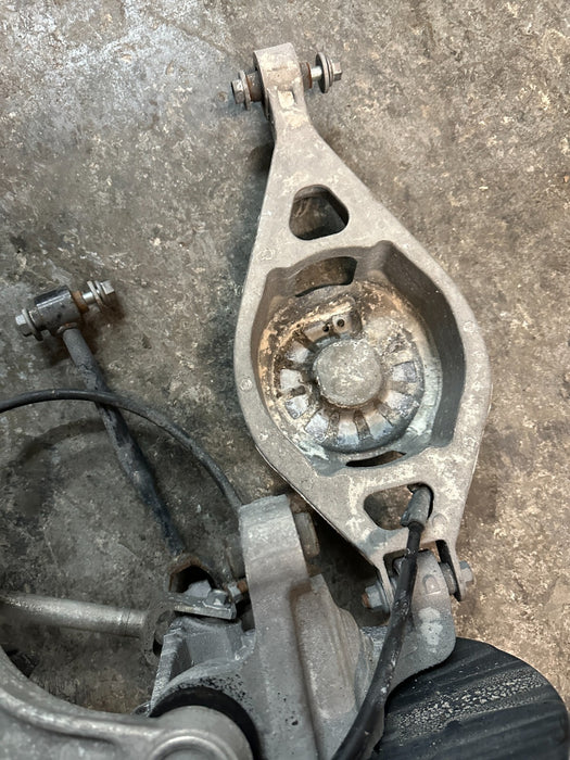2010 NISSAN 370Z CONVERTIBLE REAR LEFT SUSPENSION KNUCKLE CONTROL ARM OEM