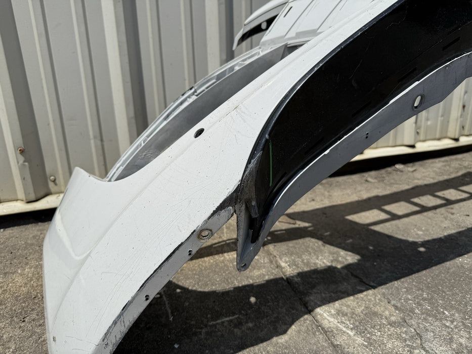 2014 2015 AUDI R8 FRONT BUMPER COVER ASSEMBLY OEM *DAMAGE*