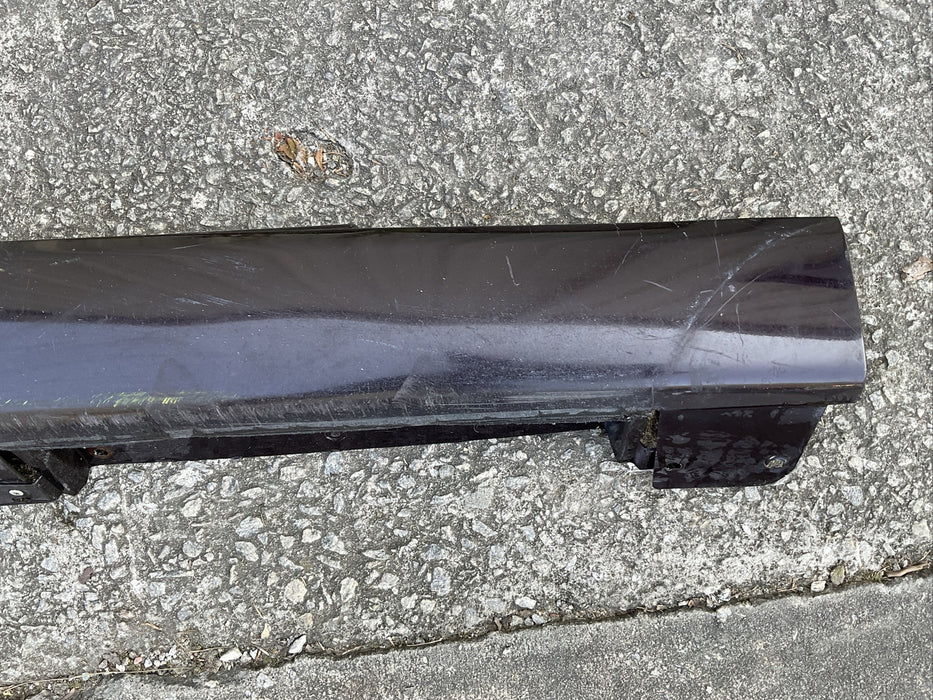 2011 NISSAN 370Z OEM RIGHT SIDE SKIRT ROCKER MOLDING PANEL *NAG*~COSMETIC DAMAE~