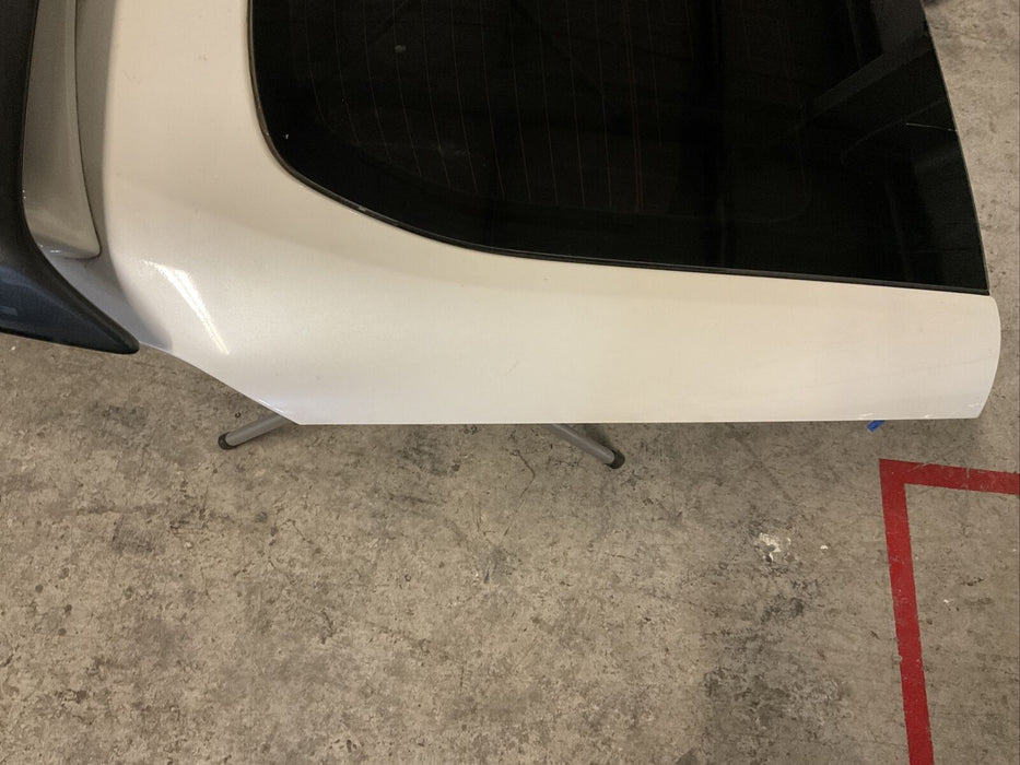 2014 NISSAN 370Z NISMO V1 HATCH TRUNK LID W/SPOILER PEARL WHITE~READ!!!~