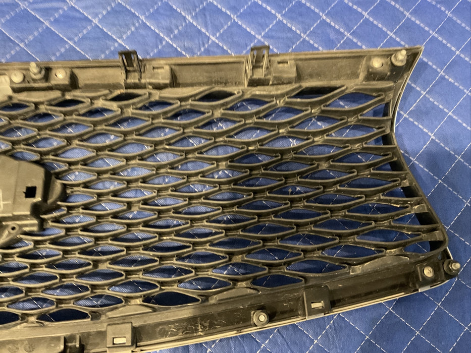 2017 INFINITI Q50 RED SPORT FRONT GRILLE 62310 4HB0A OEM