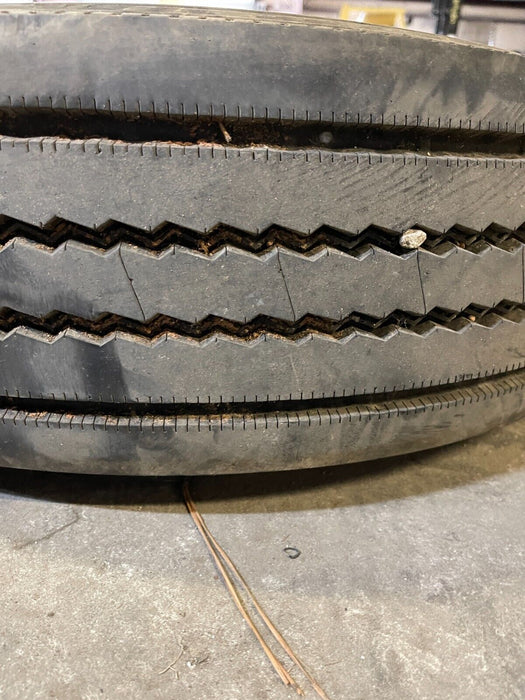 2019 FORD F450 DUALLY MICHELIN REAR INNER TIRE WHEEL RIM 225/70R19.5