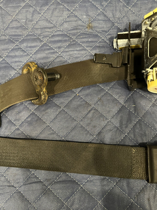 2017-2019 FORD F250 F350 F450 XLT FRONT LEFT DRIVER SEAT BELT SEATBELT OEM ~WEAR