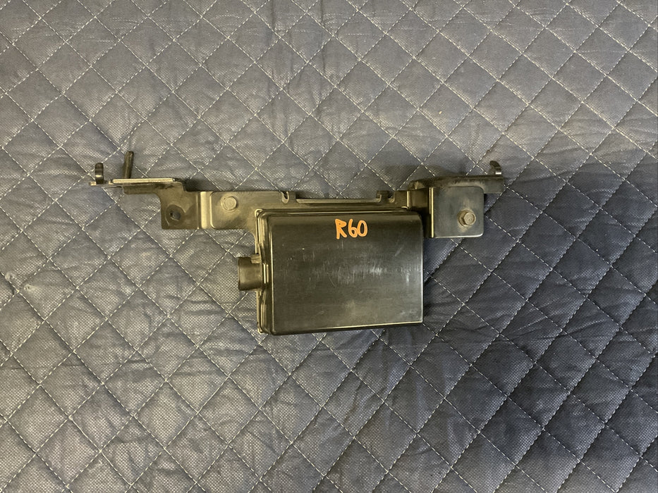 2017 INFINITI Q50 RED SPORT FRONT CRUISE CONTROL RADAR SENSOR OEM 28438-4GA2B