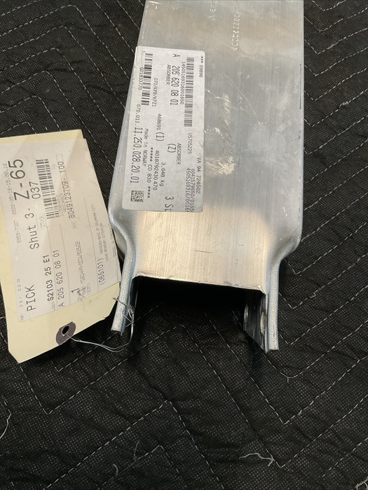 2021 MERCEDES E63S/C63S AMG FRONT RAIL EXTENSION BRACKET OEM RH 205-620-08-01