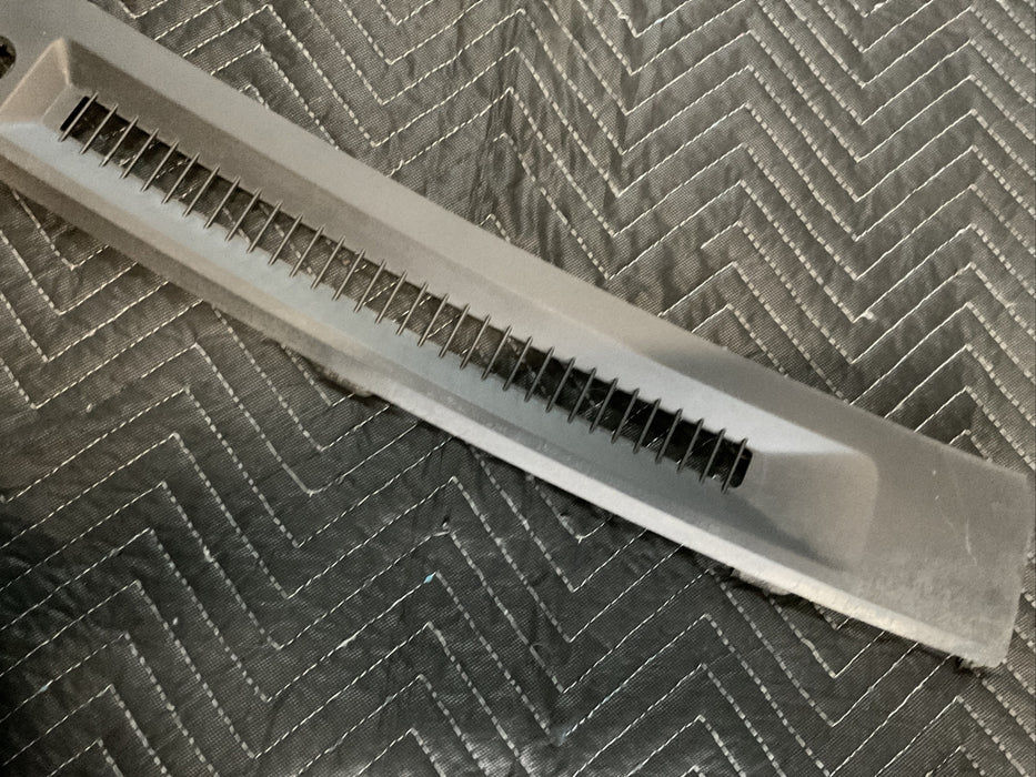 2017 NISSAN TITAN DEFROSTER GRILLE GARNISH INSTRUMENT OEM 68310-EZ00A
