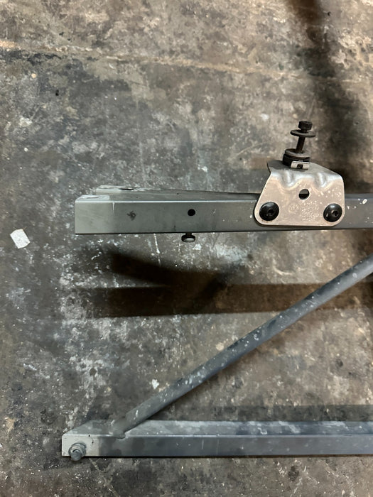 2021 AUDI R8 LEFT RADIATOR SUPPORT BRACKET W FENDER WHEEL ARCH ASSEMBLY OEM