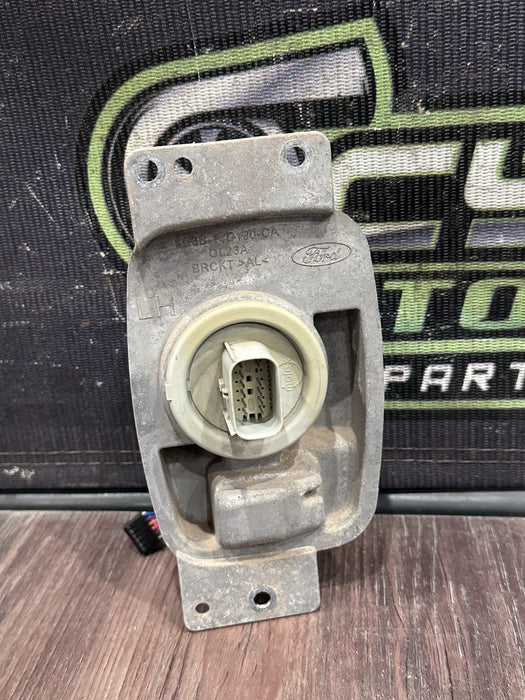 2020-2022 FORD F250 F350 F450 DRIVER LEFT TAIL LIGHT MODULE W BRACKET OEM