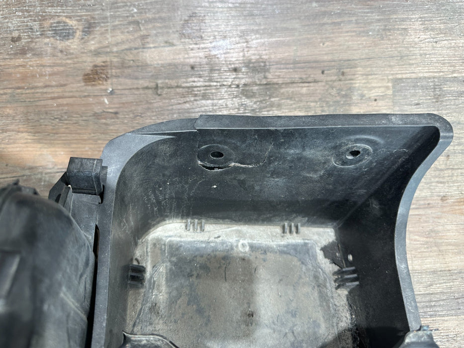 2017-2019 FORD F250 F350 RIGHT BATTERY TRAY HOLDER OEM HC34 9C675 AF*CRACK #4*