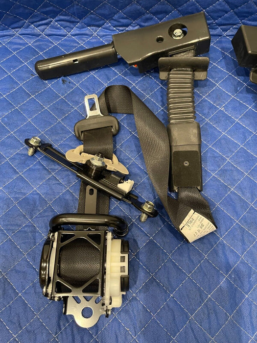 2017 INFINITI Q50 RED SPORT FRONT LEFT & RIGHT SEATBELTS OEM (2)