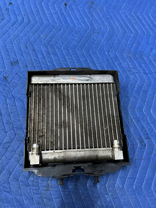 2011 BMW 550i F10 5 SERIES FRONT OIL COOLER 17-21-7-572-542 17217572542