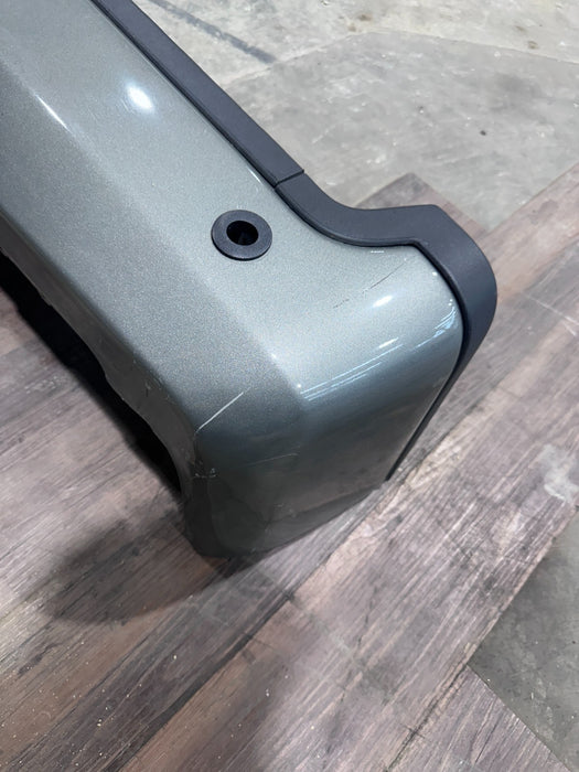 2017 2019 FORD F250 REAR BUMPER ASSEMBLY OEM (READ/SLIGHT SCUFFS SCRATCHES)