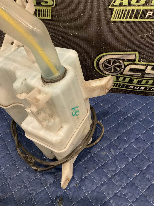2014 TOYOTA PRIUS V WINDSHIELD WASHER TANK RESERVOIR W/NOZZLE 060851-317 OEM