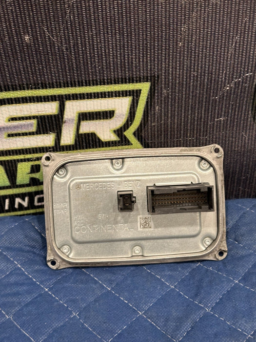 2015 MERCEDES C63 HEADLIGHT LED BALLEST CONTROL UNIT MODULE OEM 205 900 51 10