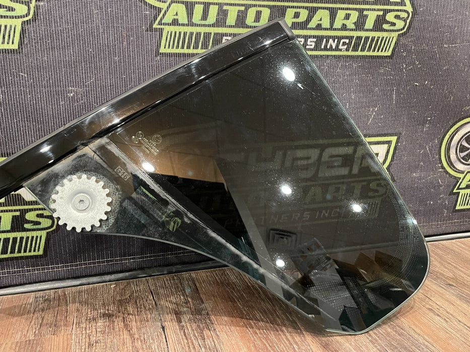 2020 BMW M8 COMP F93 REAR DRIVER LEFT QUARTER WINDOW GLASS OEM *TINTED/READ*