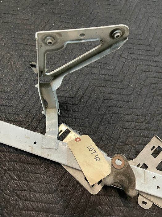 2017 AUDI R8 V10 BRACKET OEM 4S0 907 461 A